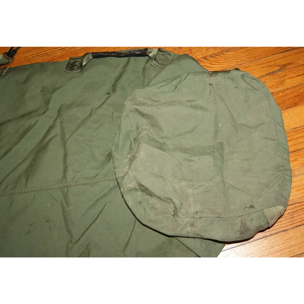 US Military Army Duffel Bag Green Nylon Heavy Duty Camping 35